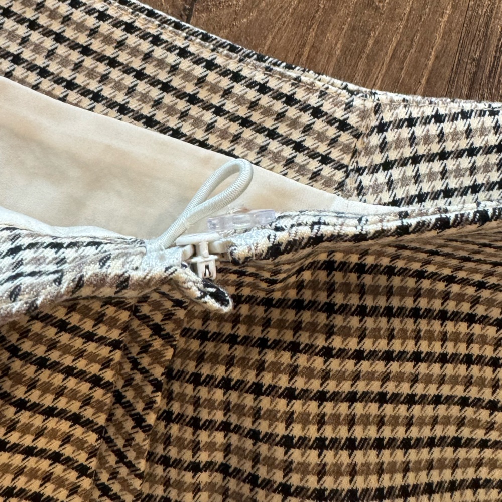 H & M - Women's Brown/houndstooth-patterned Mini Skirt Beige and Black - Picture 5 of 6